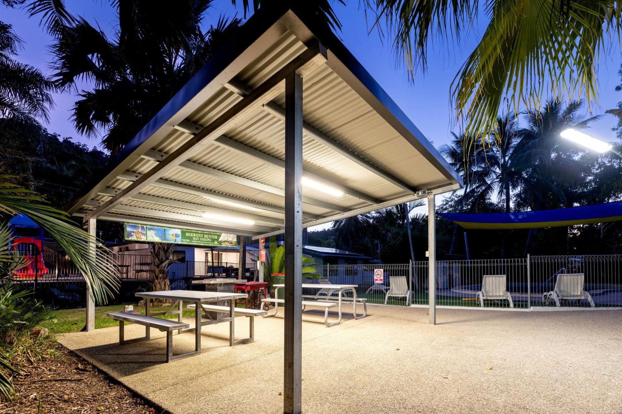 Big4 Whitsundays Tropical Eco Resort 埃尔利海滩 外观 照片